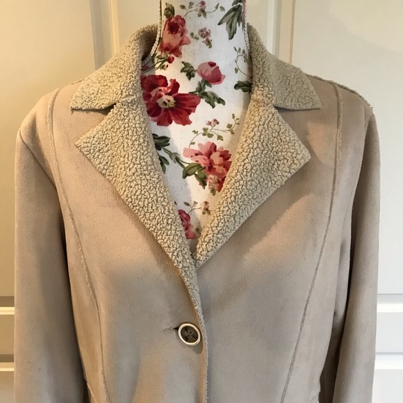 CAbi mock shade duster - Picture 3 of 8